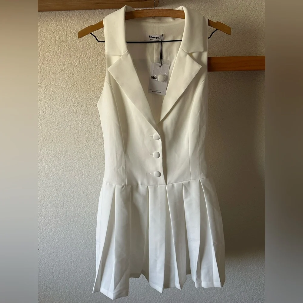 NWT SHOWPO. Hannah Mini Dress Tailored Button Down Pleated Mini Dress in White - Picture 5 of 9
